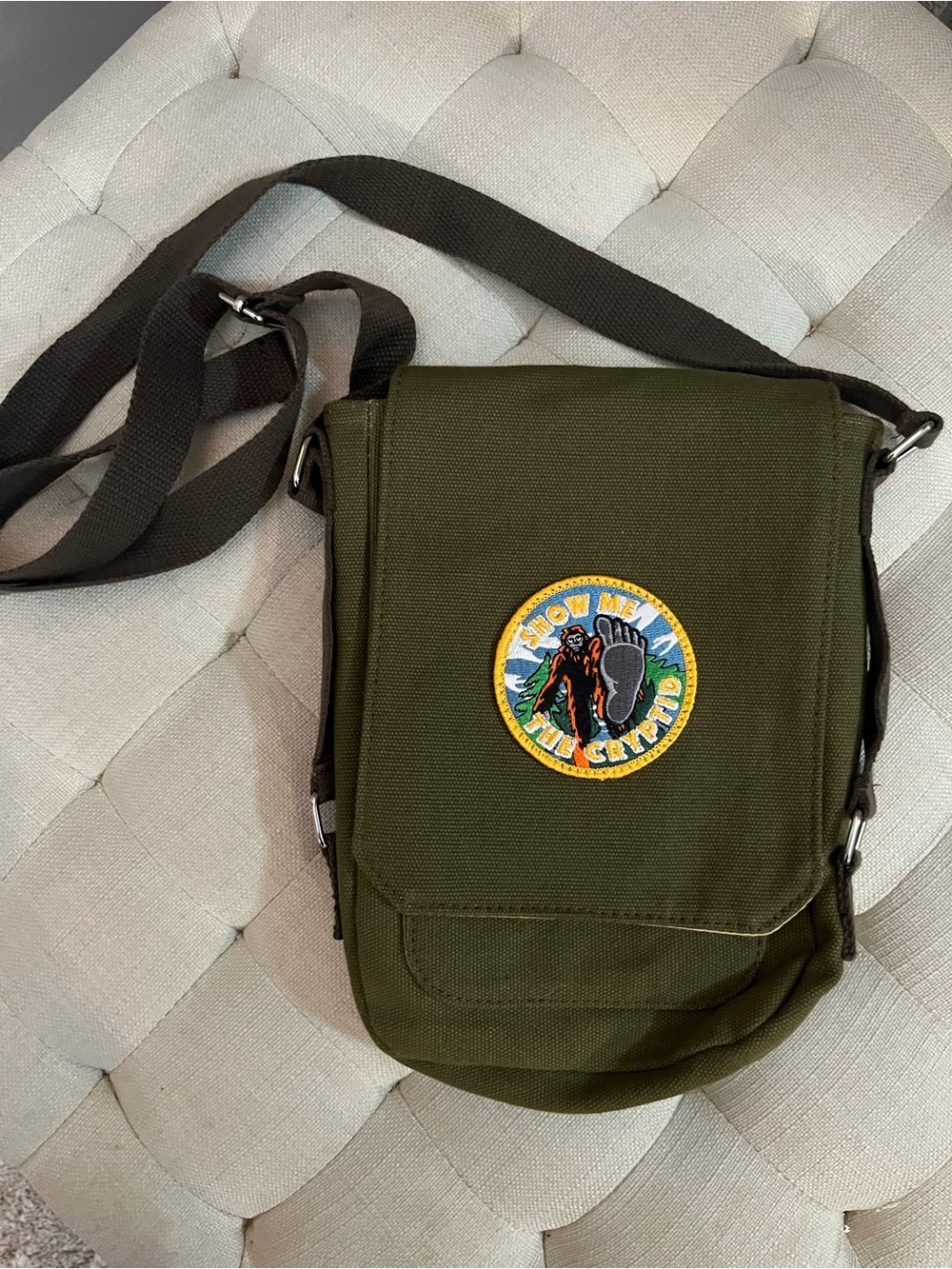 Kids Unisex Canvas Shoulder Messenger Bag With Cryptid Mythical Cards - B128